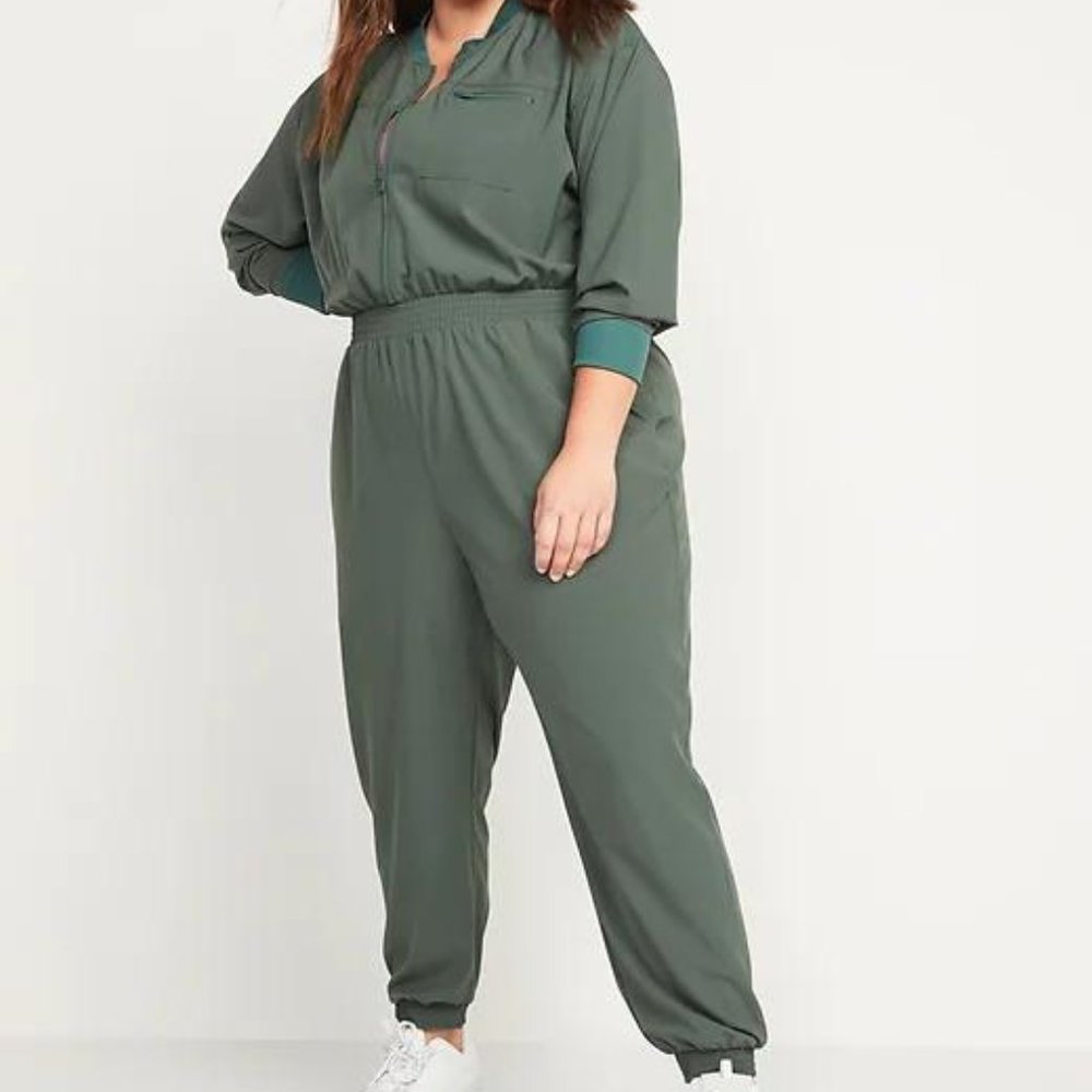 Old Navy StretchTech Cropped Zip Bomber Jumpsuit for Women New - Picture 6 of 7